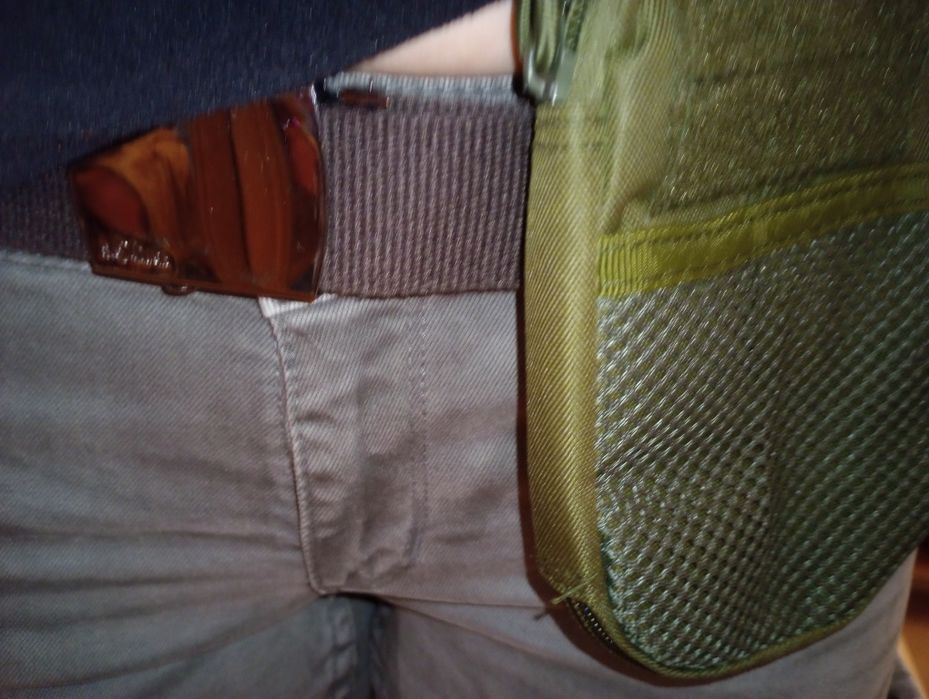 Само тук!Леко решние с бърз монтаж за колан или чанта!Компактен джоб с