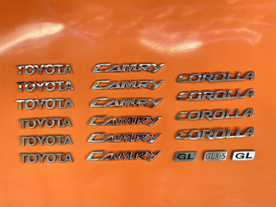 Шильдик (эмблема) Toyota Camry, Corolla Тойота Камри, Королла