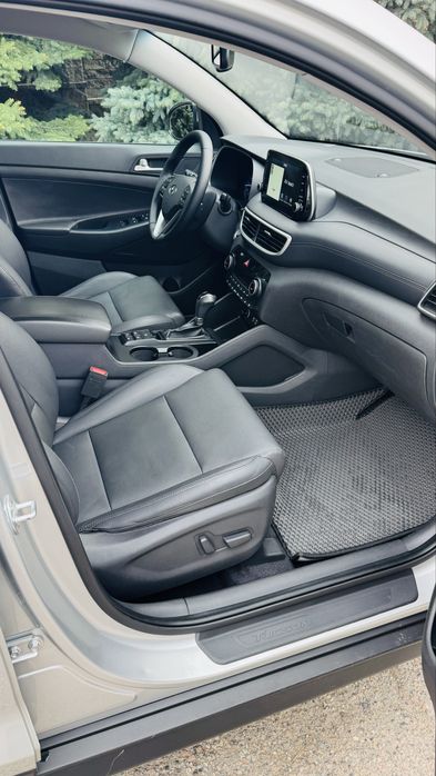 Продам Tucson 2020 года