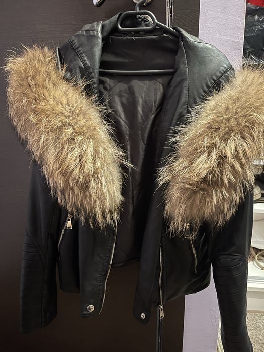Черно кожено яке с пух Bludeise