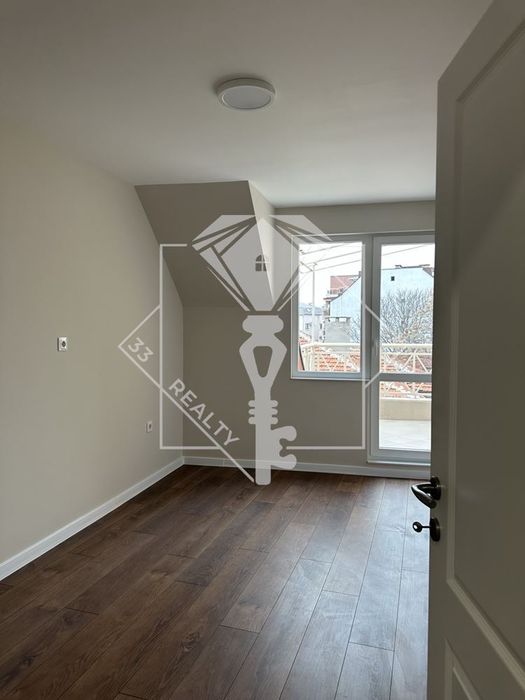 Продава се Двустаен апартамент в Пловдив, Мараша - 83 кв.м за 1900 €/кв.м - Снимка #2