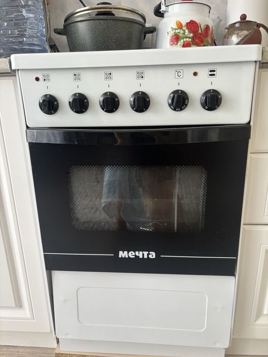 Продам электро плиту 10 000 тг