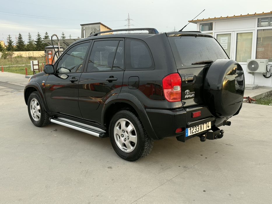 Schimb cu semiremorca prelata standard Toyota rav4