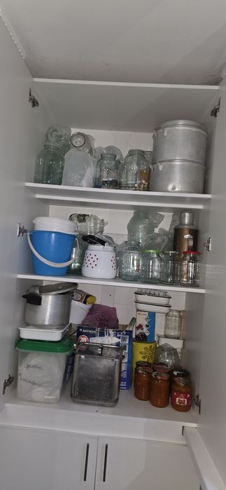 Продам шкафы недорого