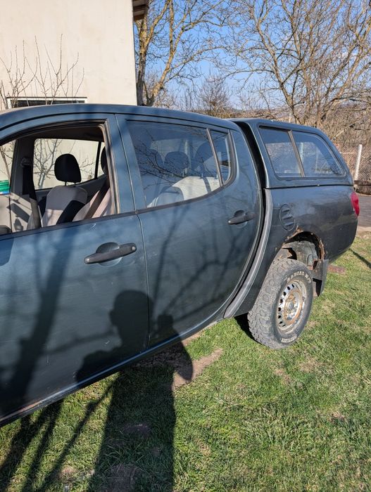 Mitsubishi L200  2007