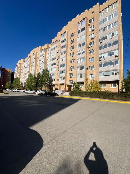 Продам 2 х кв 3/9 эт 2017  Алтын орда
