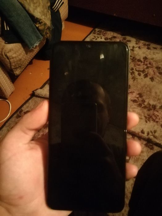 продам телефон редми 13 с в новом состоянии