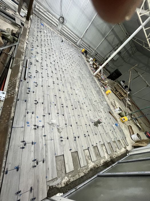 Кафельщик керамогранит укладка кафель пол