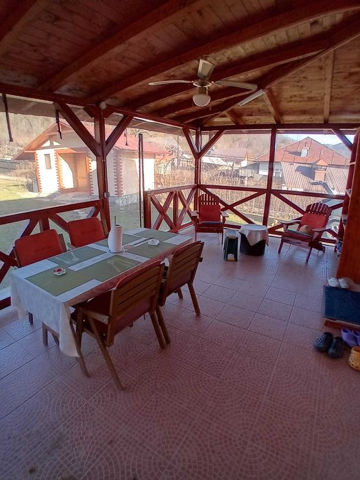 Casa de vacanta pitoreasca P+M (134mp / 1350mp)