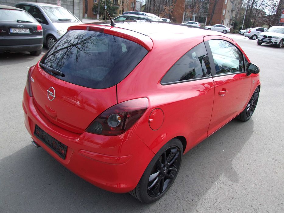 Vand Opel Corsa D Color Edition, 1.4i 16V EURO 5, An 2010, jante aliaj