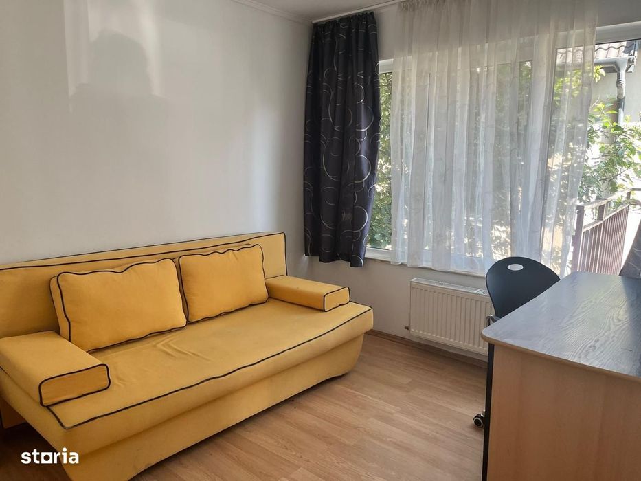 Apartament 3 camere, parcare, strada privata imobil tip vila,Buna Ziua
