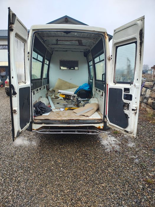 Iveco dayli 3 locuri + marfa