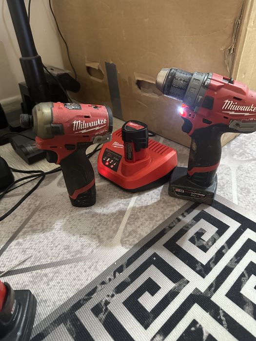 Милуоки. Milwaokee fuel 12 вольтовый