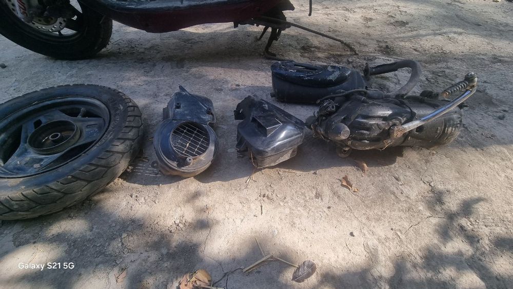 Скутер сотилади даелим