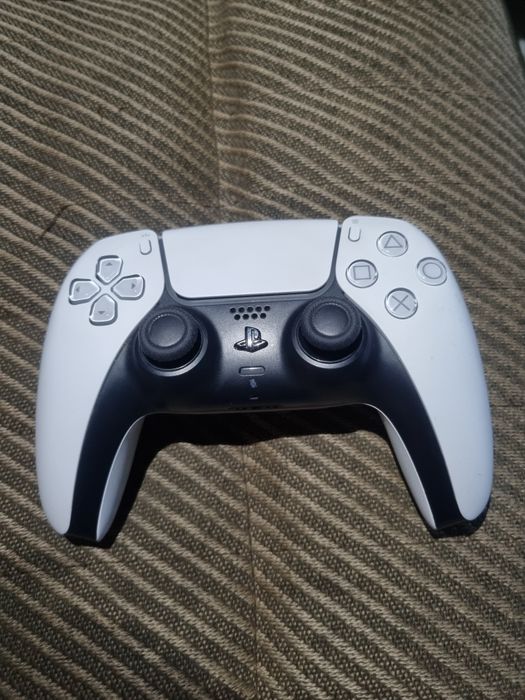 Maneta Ps5 in stare perfecta