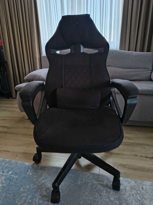 Scaun gaming Sense7 Knight