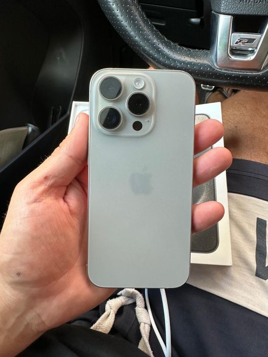 Iphone 15 PRO 128 baterie 94%