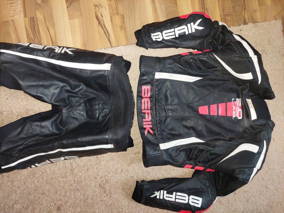 Costum moto Berik,doua piese,geaca si pantaloni piele,marime 54