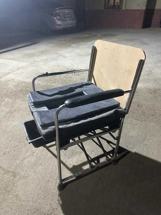 Туалетный кресло