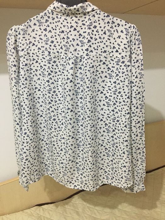 camasa LC Waikiki ,fată vârsta 13-14 ani