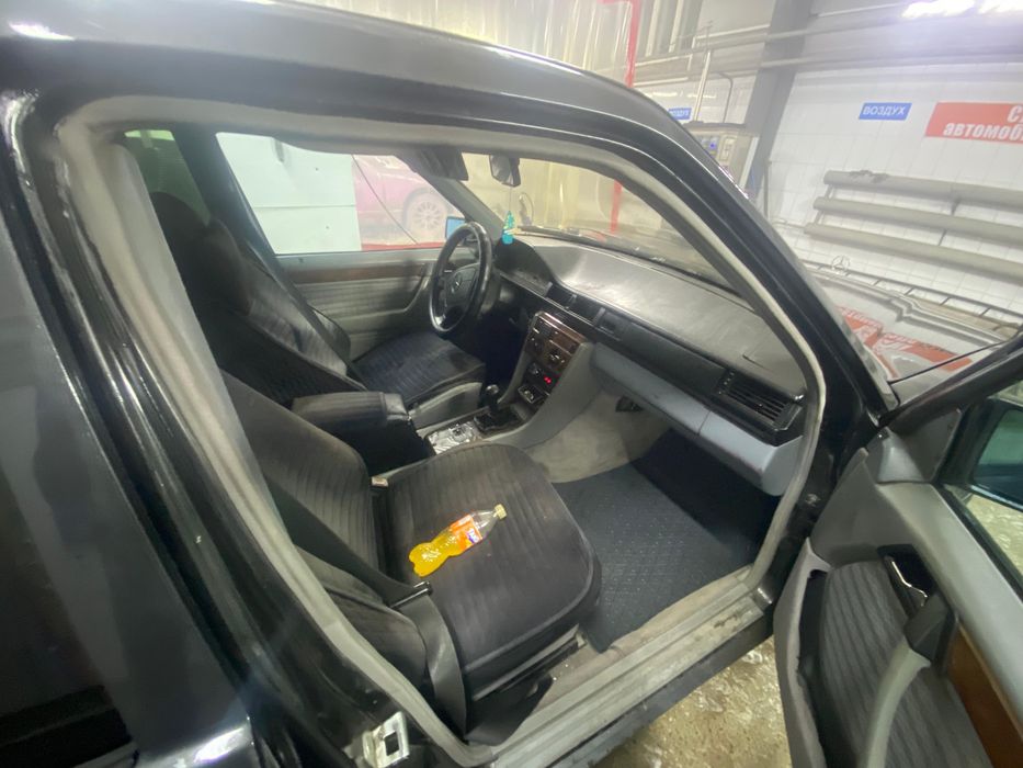 Продам мерседес Е230