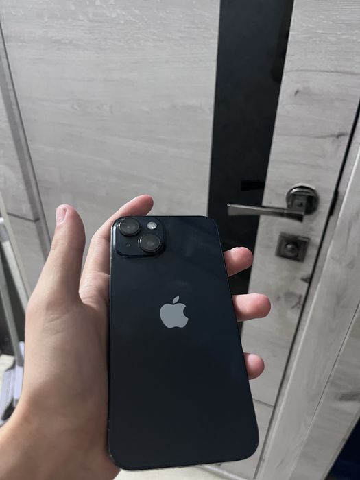 iPhone 14 в отличном состоянии