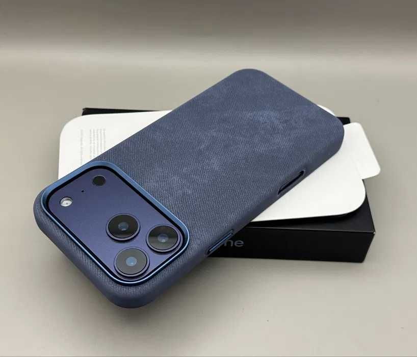 Husă Premium MagSafe pentru iPhone 17 Pro și 17 Pro Max, in 3 culori