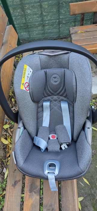 Столче и база за кола Cybex Cloud T I size plus