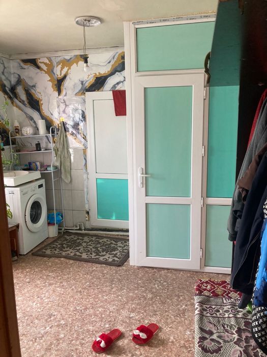 Продам дом на Бобровке 3 дачи