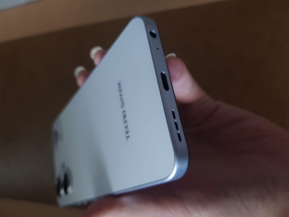 Продам телефон TECNO SPARK Go 2