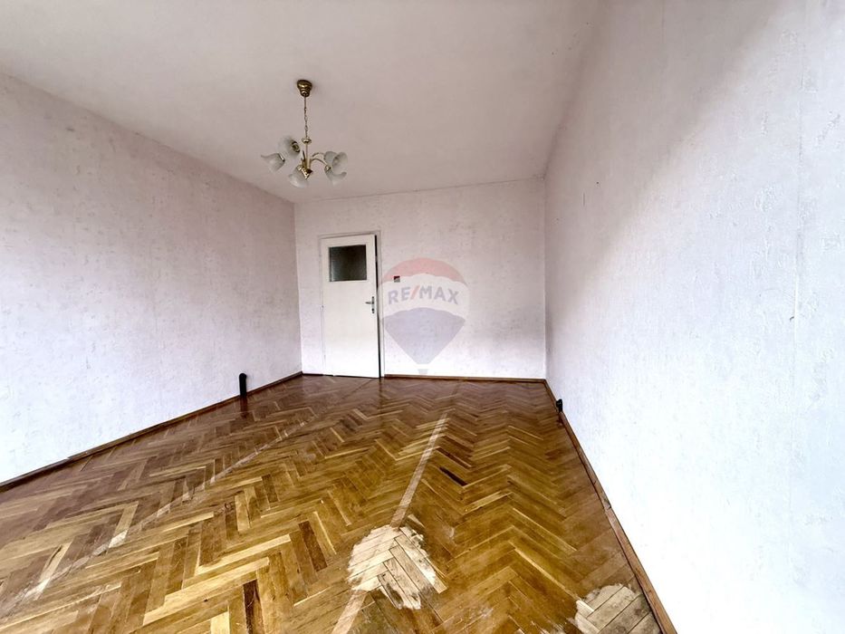 Продава се Тристаен апартамент в Варна, Левски - 80 кв.м за 1039 €/кв.м - Снимка #5