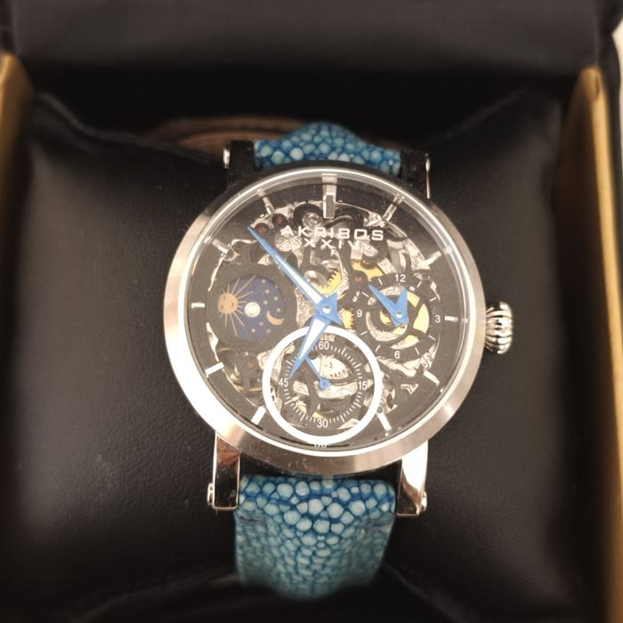 Мъжки часовник Akribos