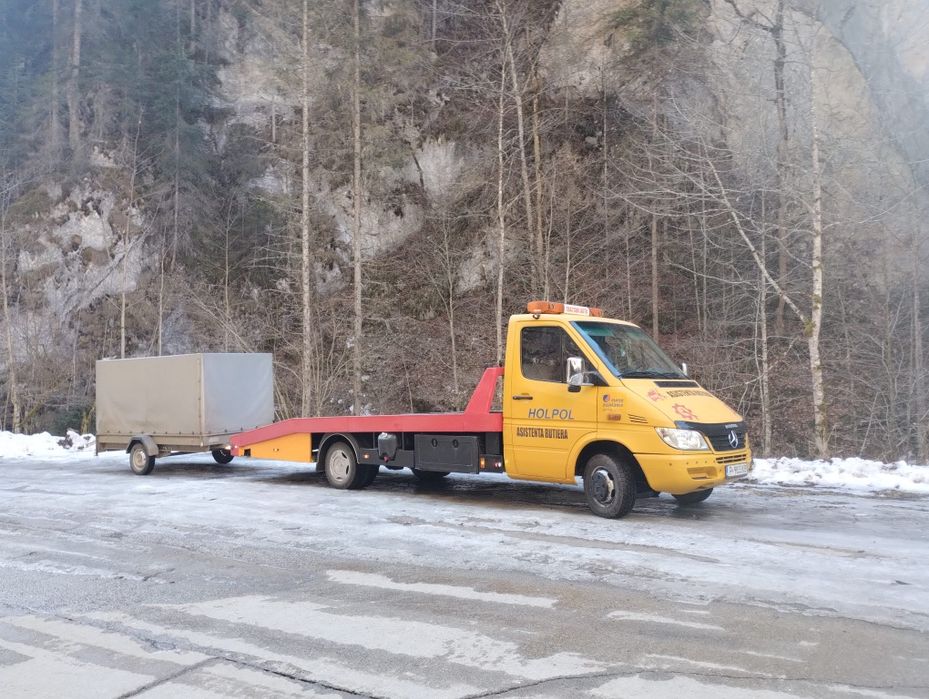 Tractari auto/asistenta rutiera