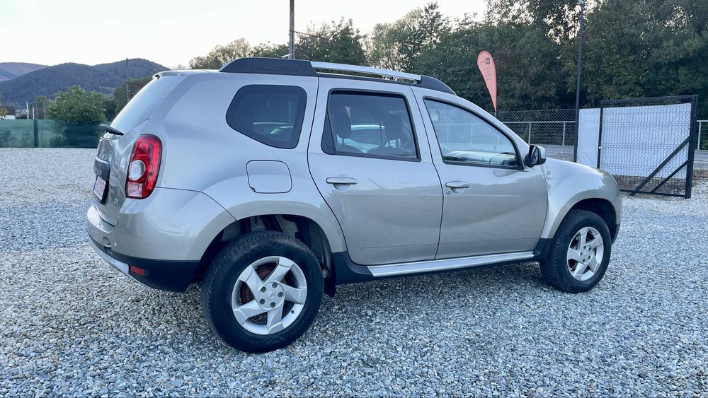 Dacia Duster 1.5 dci,2011**Garantie**Rate**