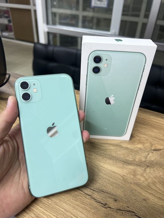 Продам Iphone 11 с гарантией