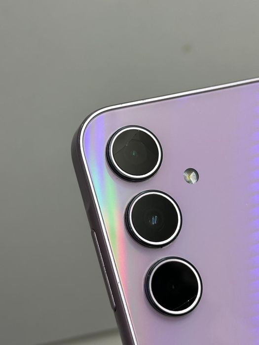 Продам Samsung A35 128г