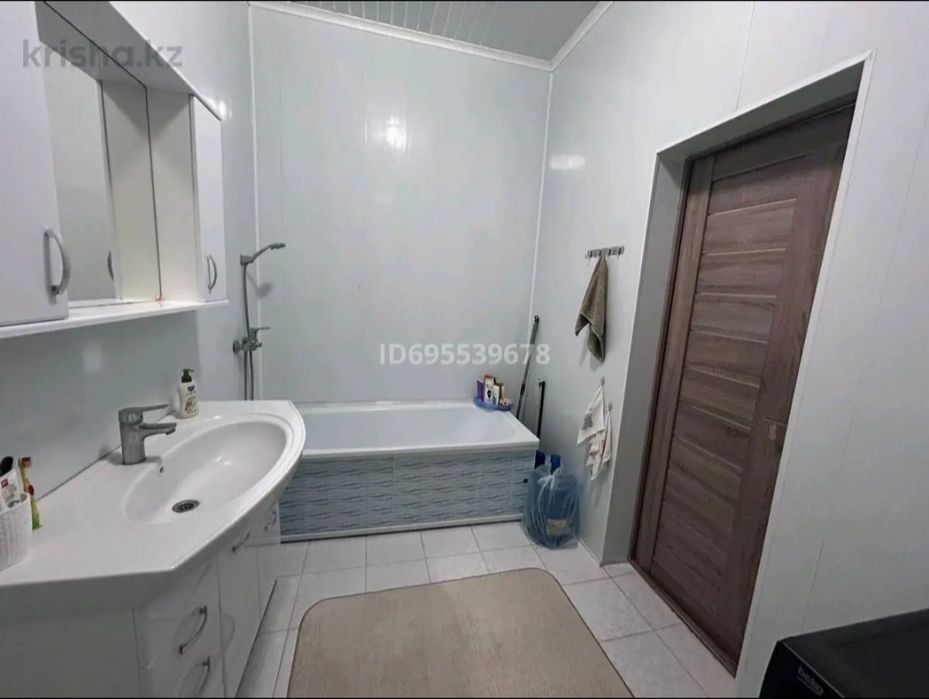 Дом просторный большрй