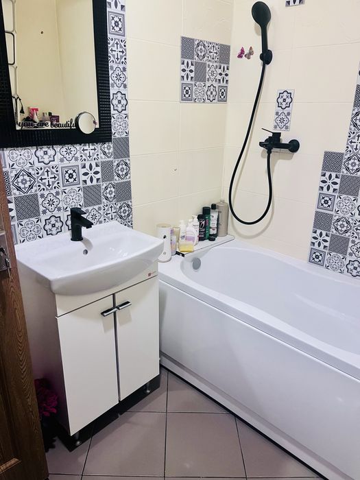 Vanzare ap 2 camere Titan