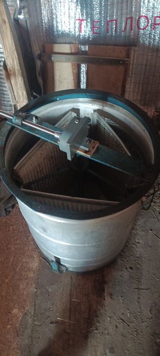 Продам медогонку