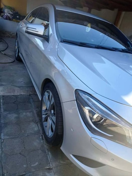 Mercedes CLA 220