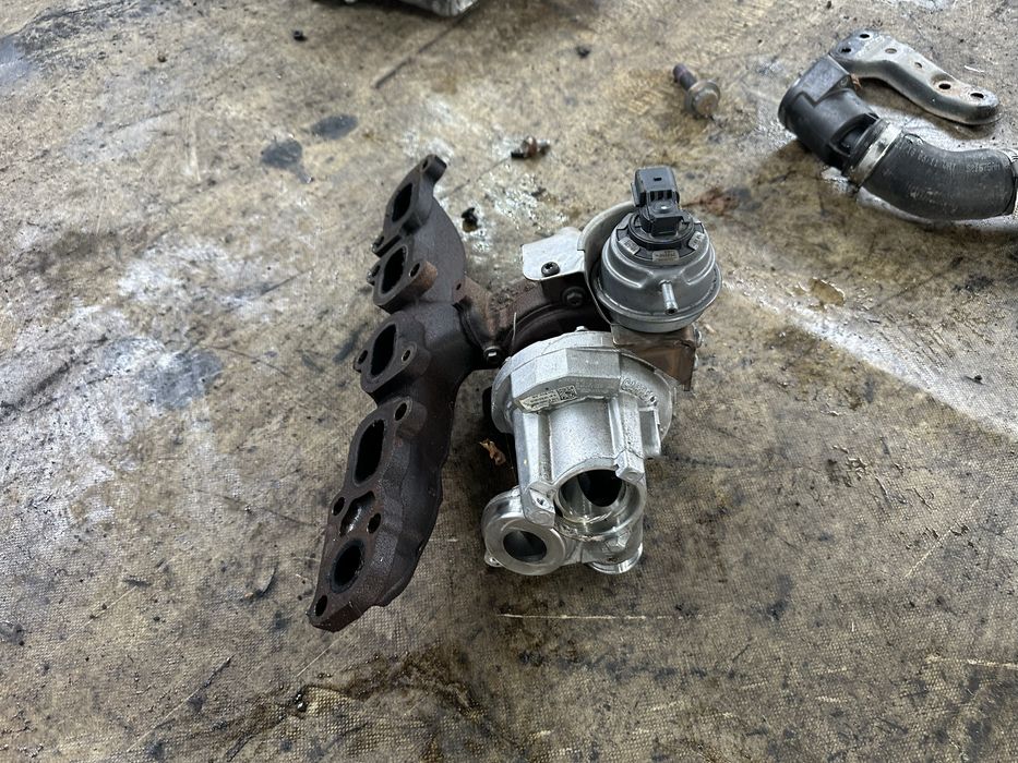 04L 253 016 H Турбо за 1.6tdi- CLH - Seat,Audi,VW,Skoda