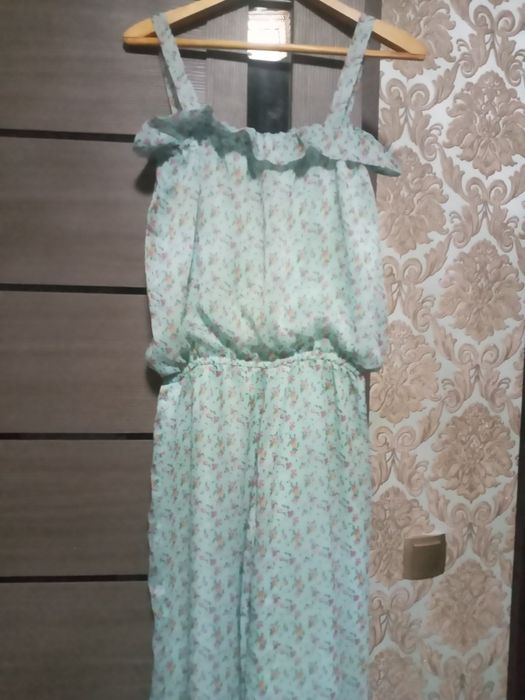 Женская одежда комбензон 48р