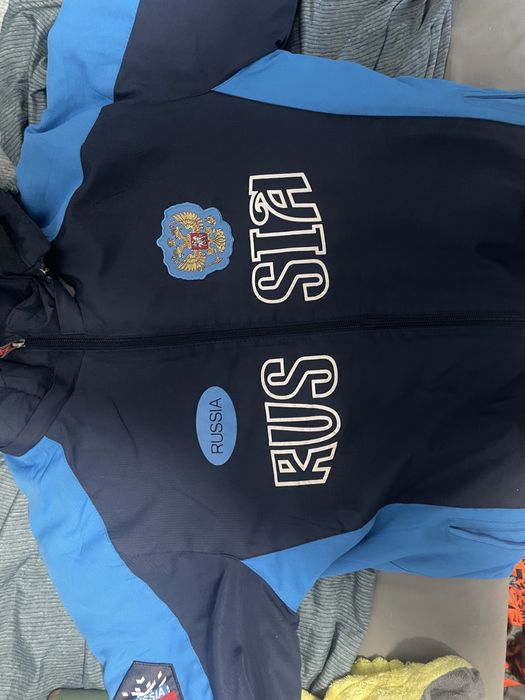 Ветровка-куртка раша