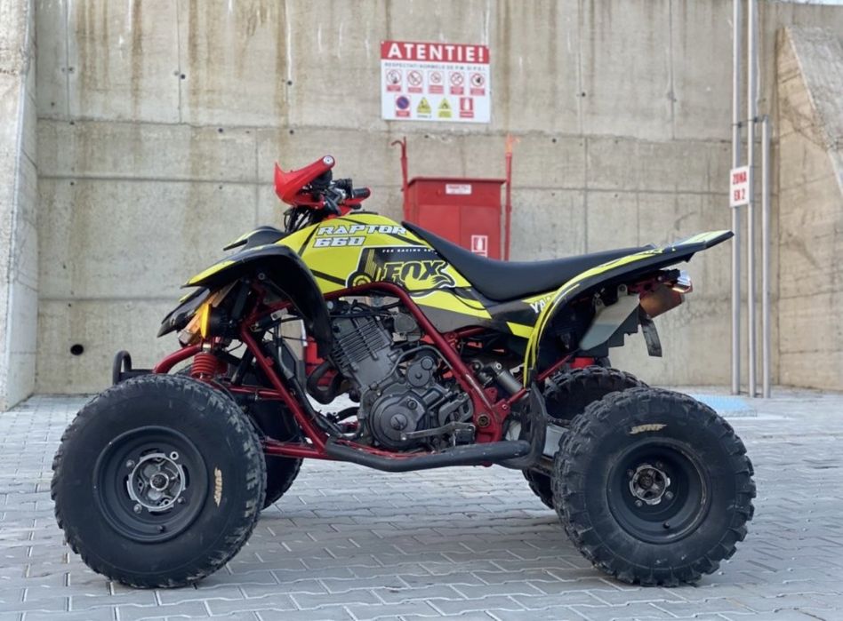Yamaha raptor 660