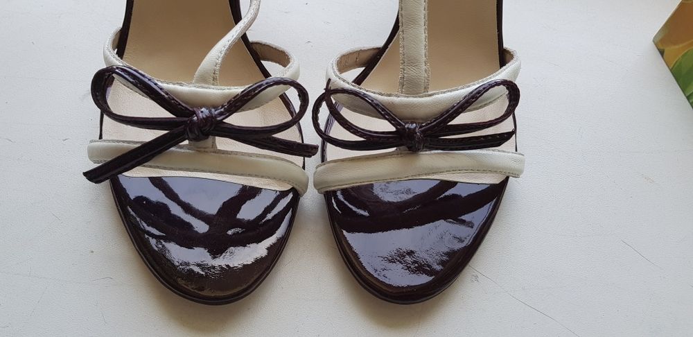Новые босоножки 36 размер.braska