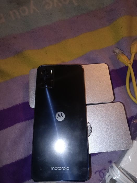 motorola moto e22