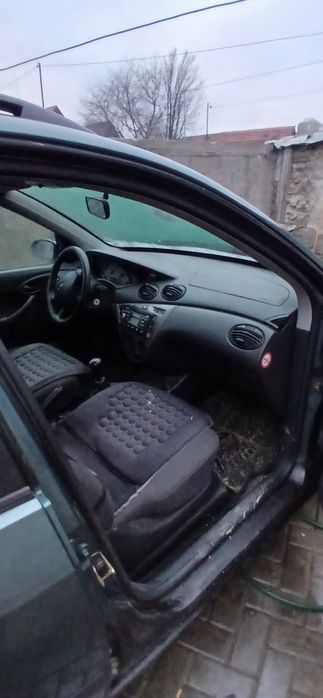 Ford focus  16 bezin si gaz
