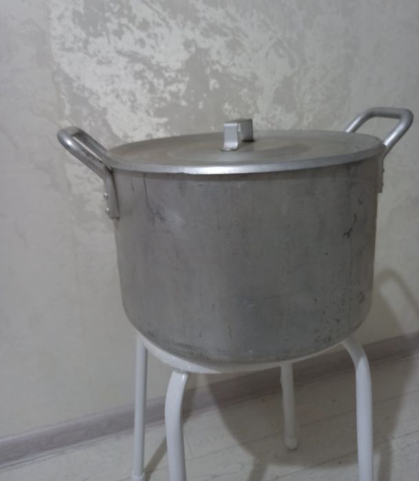 Продам кастрюли 2