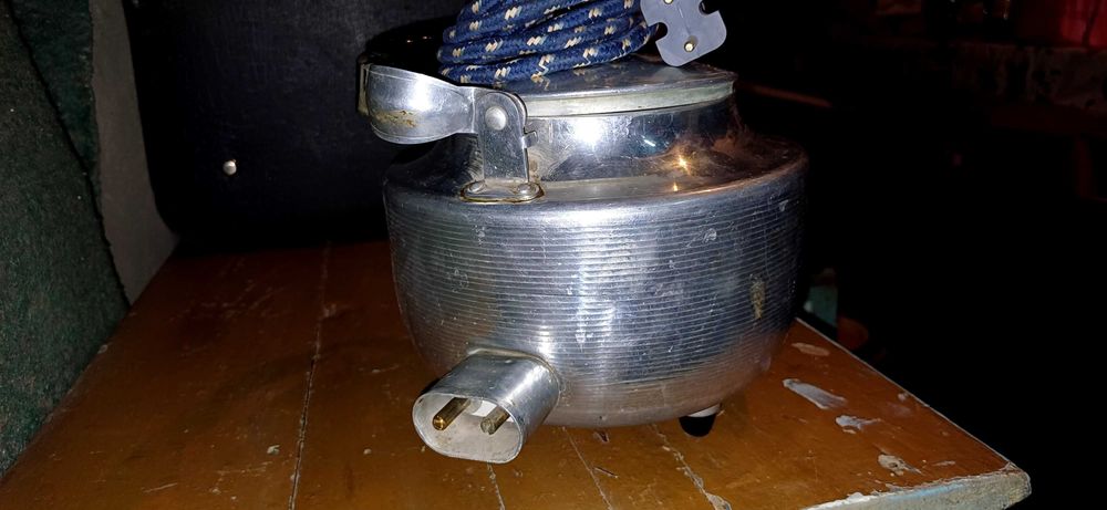 Электрический чайник