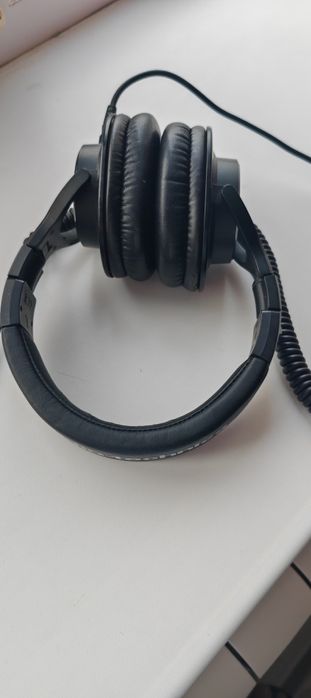 Наушники проводные